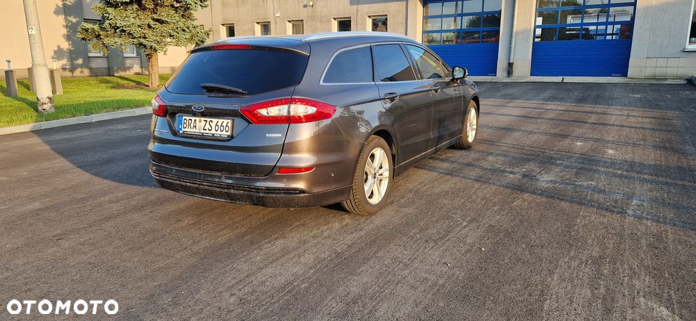 Ford Mondeo 1.5 EcoBoost Titanium - 4