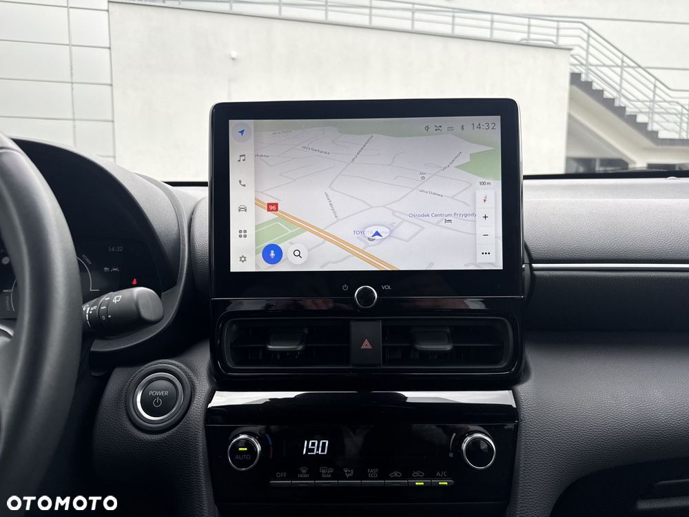 Toyota Yaris Cross Hybrid 1.5 Style - 24