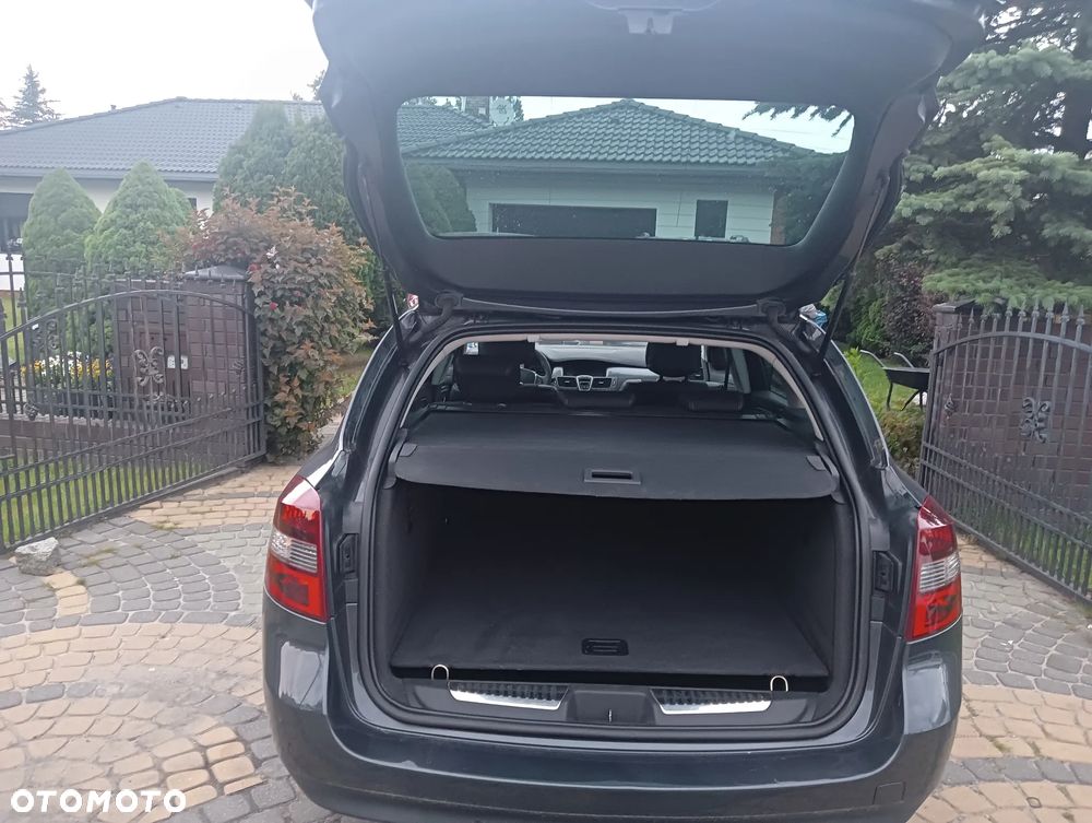 Renault Laguna dCi 110 FAP Expression - 5