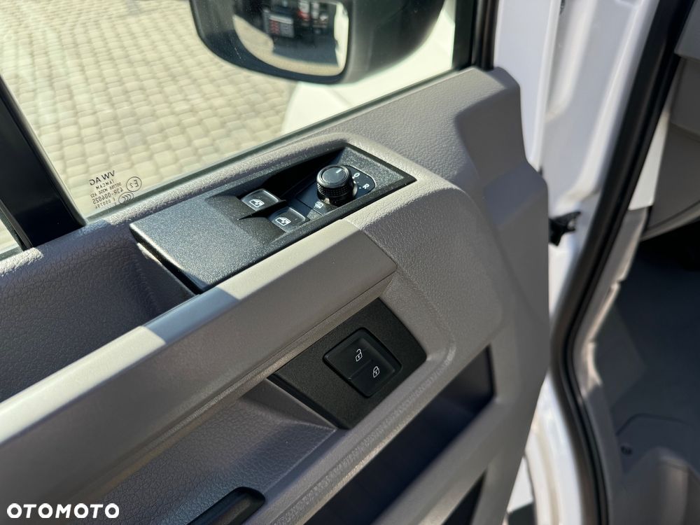 Volkswagen Crafter - 17