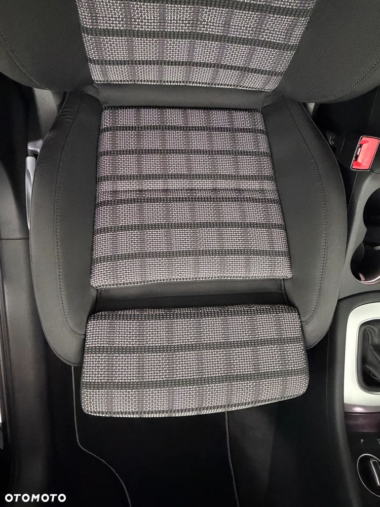 Audi Q3 1.4 TFSI Sport S tronic - 22