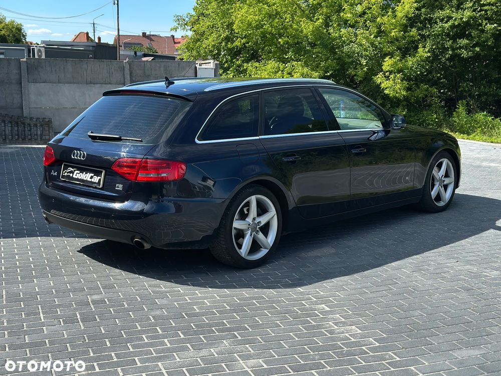 Audi A4 Avant 3.2 FSI multitronic Ambition - 4