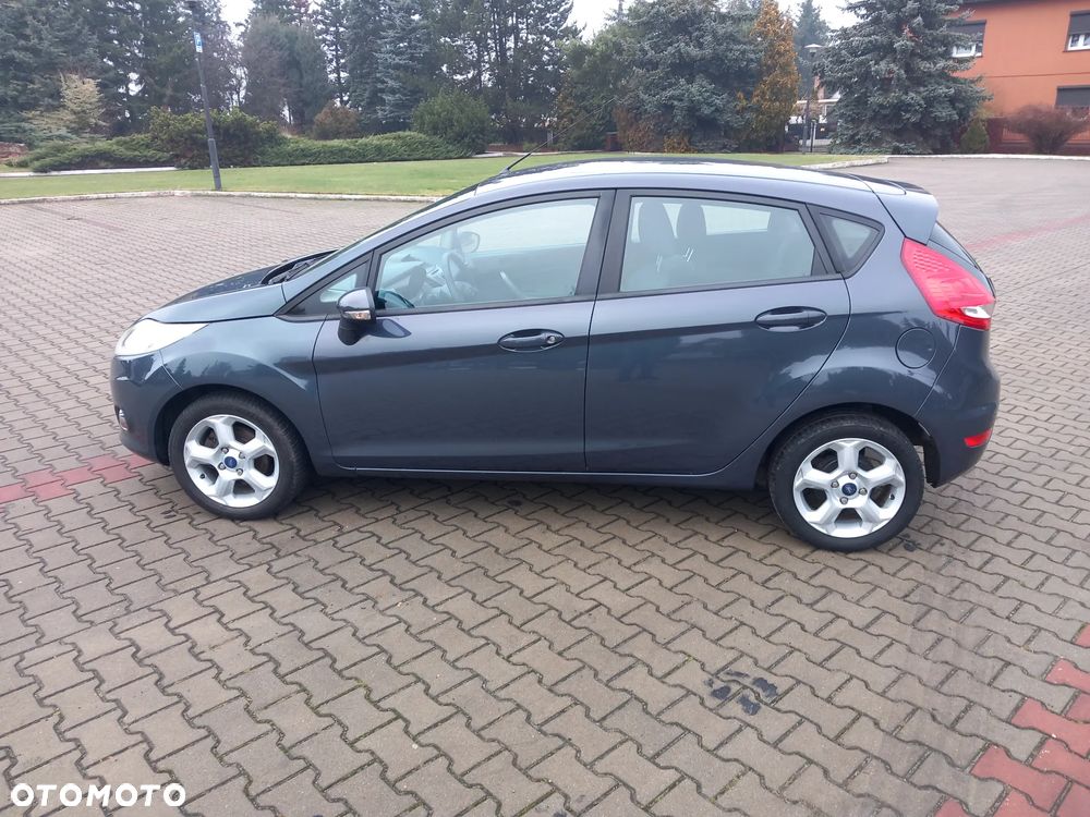 Ford Fiesta 1.25 Champions Edition - 6