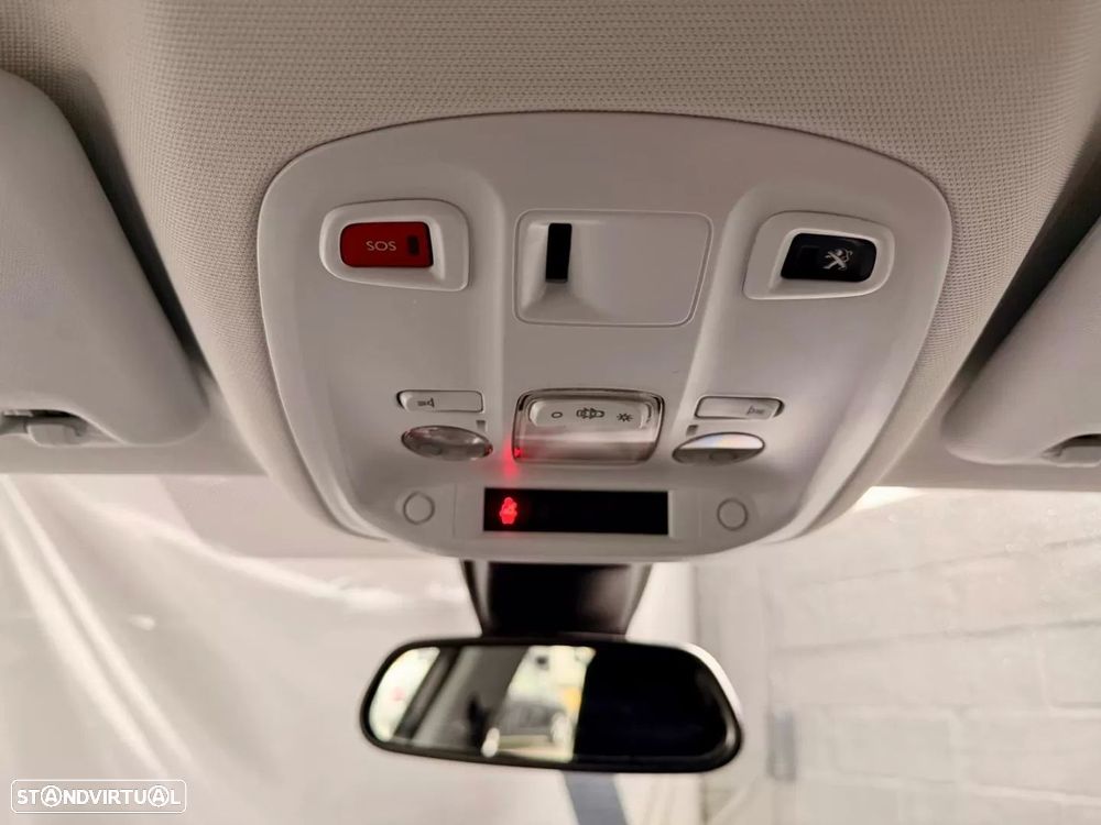 Peugeot 308 130 e-THP Stop & Start Allure - 19