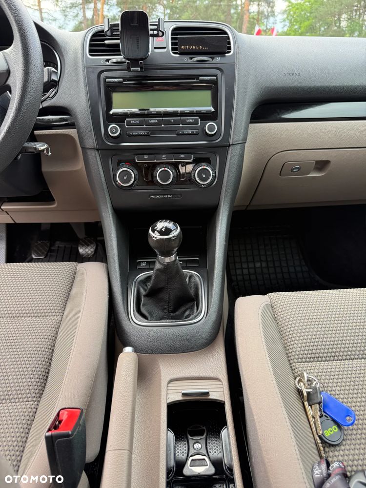 Volkswagen Golf 1.4 Comfortline - 6