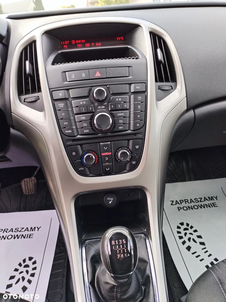 Opel Astra - 25