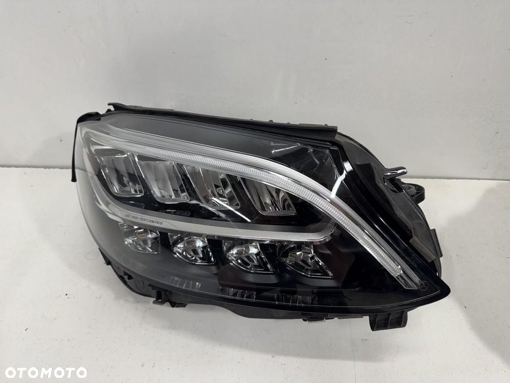 Zderzak przód maska lampa pas  Mercedes c klasa 205 lift amg  A2059067905 - 13
