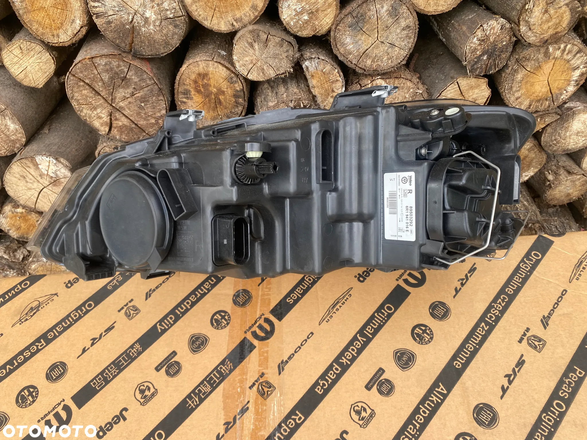 lampa vw polo 6R H4 prawa eu cała - 3
