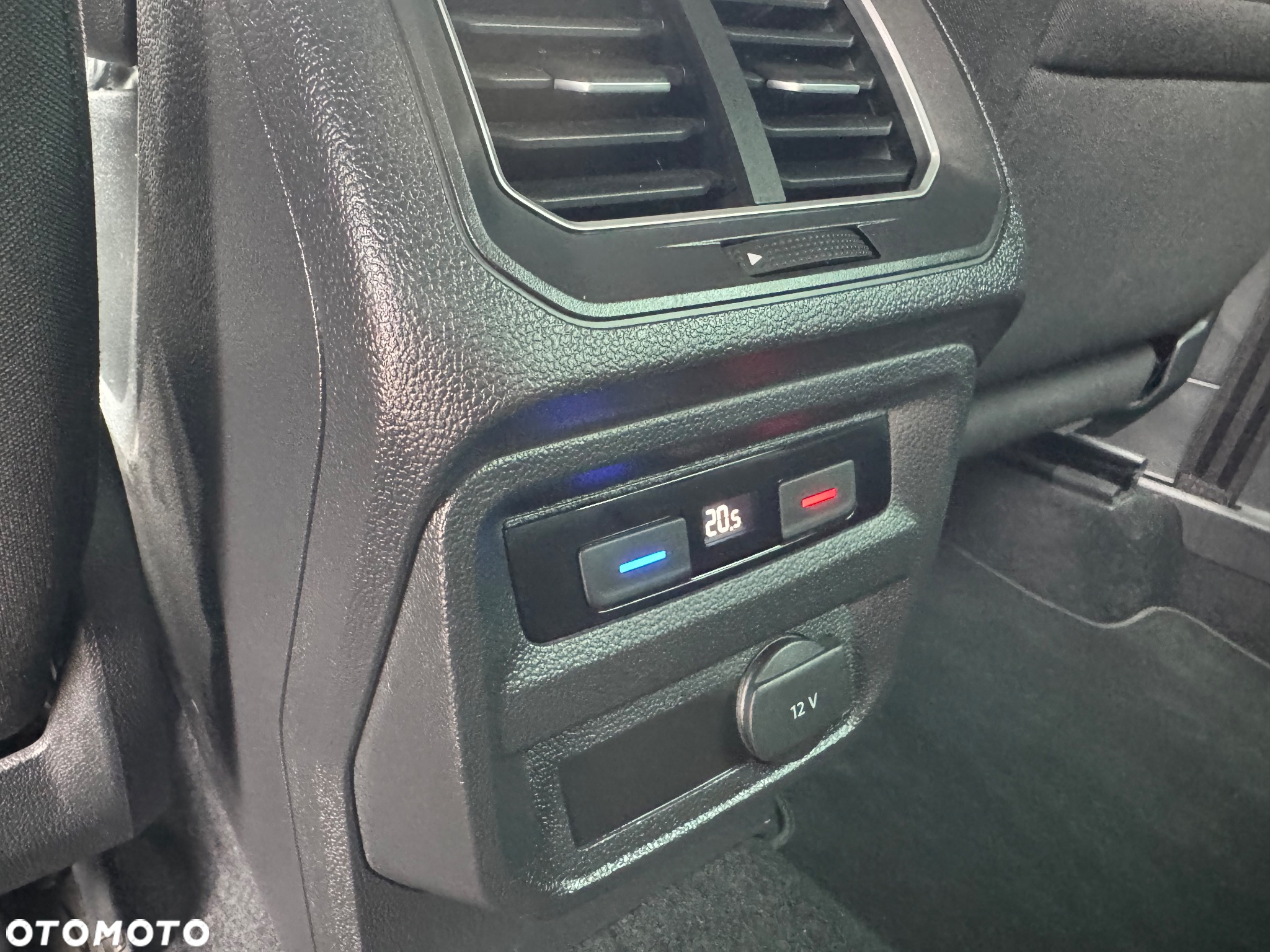 Volkswagen Tiguan - 18