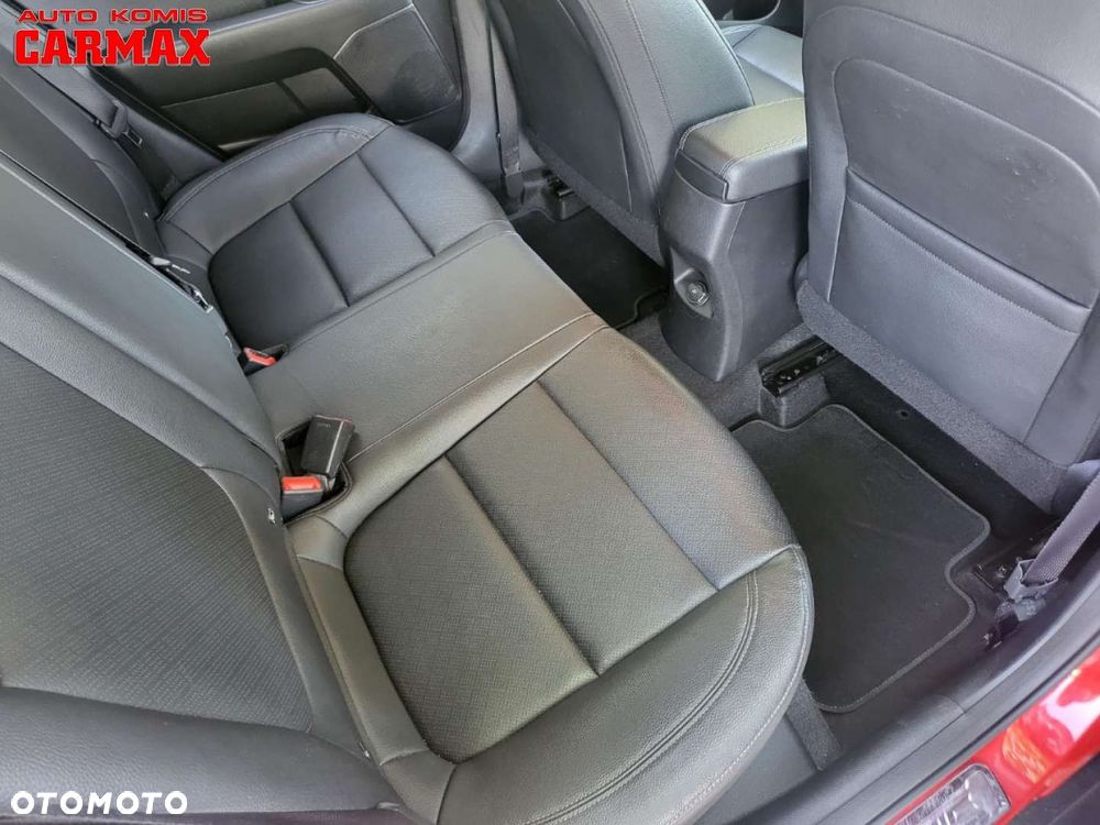 Kia Stonic - 28