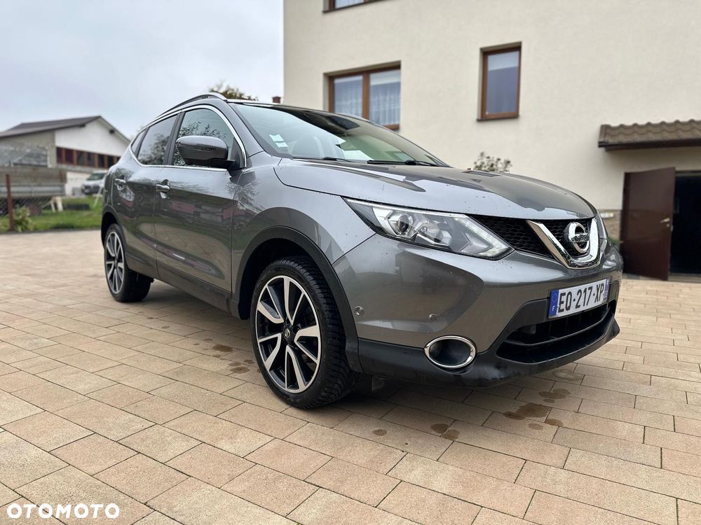 Nissan Qashqai 1.2 DIG-T TEKNA+ - 2