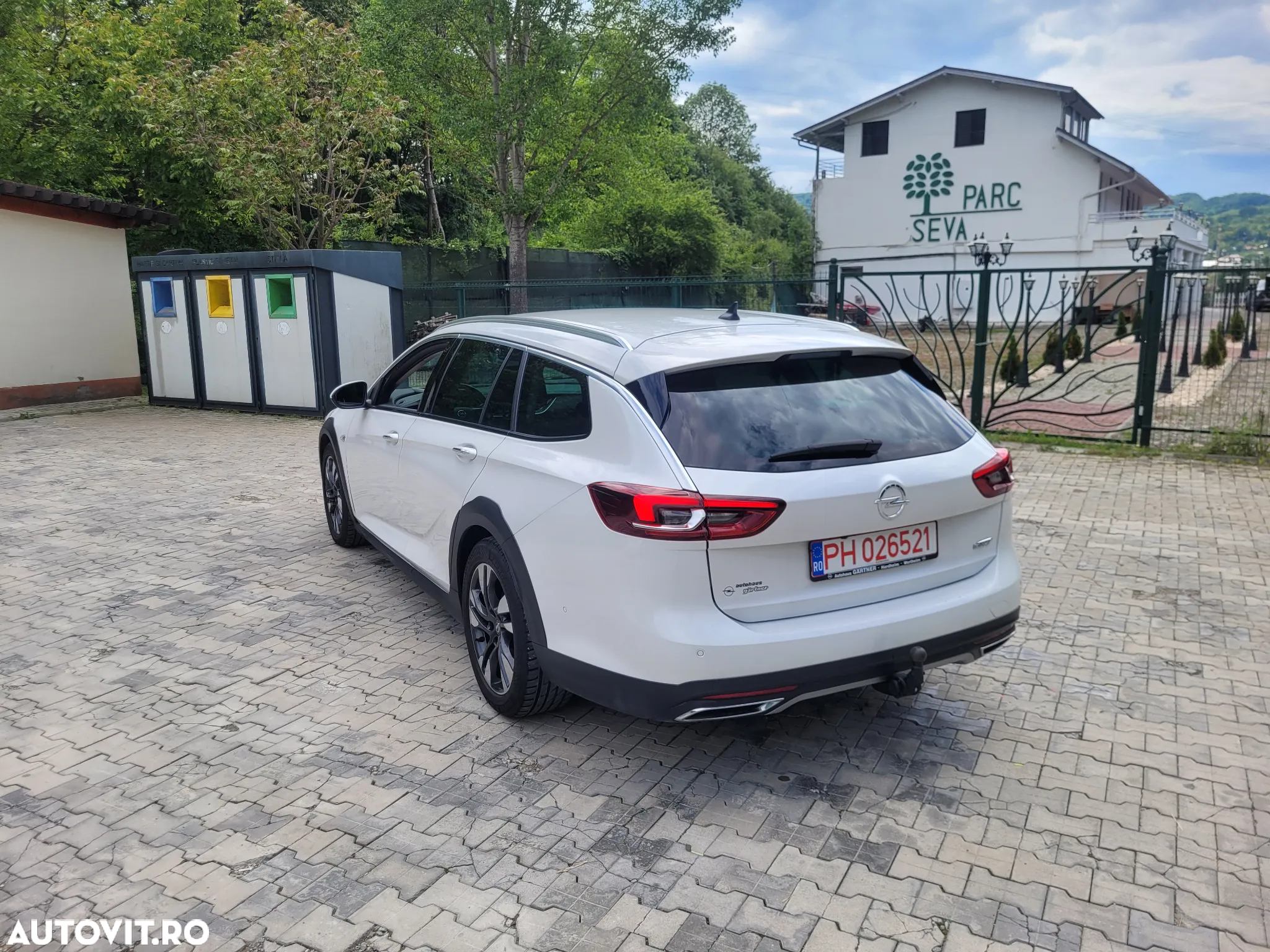 Opel Insignia Grand Sport 2.0 BiTurbo D 4x4 Automatik Ultimate - 3