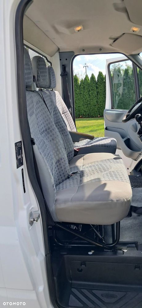 Ford Transit 350 M 2.4 TDCi 140 Koni - 31