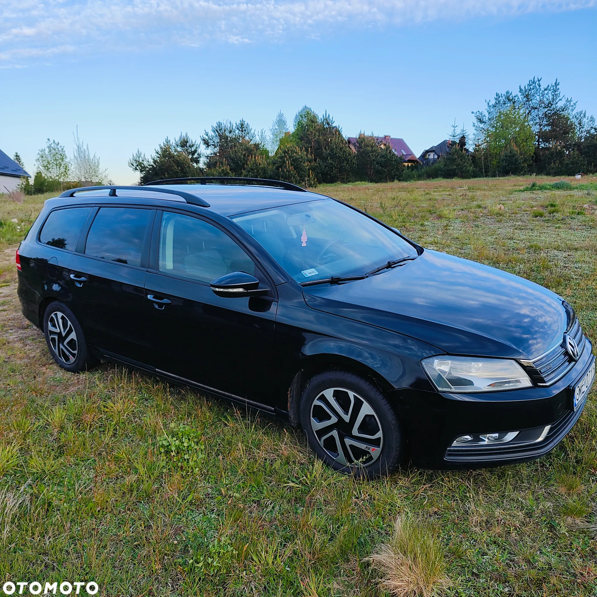 Volkswagen Passat 1.6 TDI Comfortline - 14