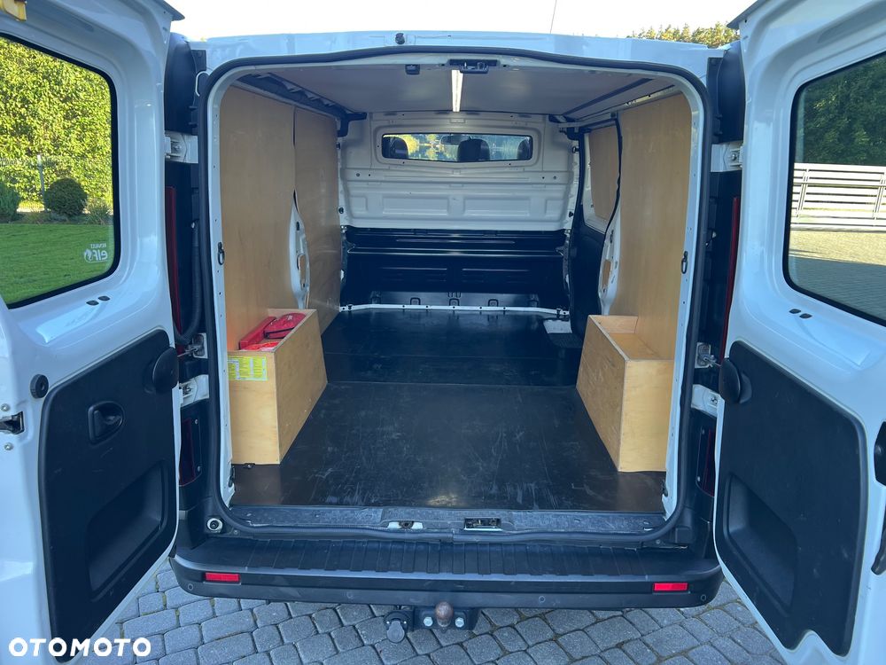 Renault TRAFIC - 29