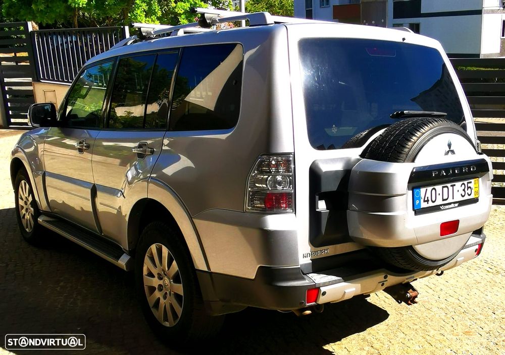 Mitsubishi Pajero 3.2 DI-D GLS BT+CA - 6