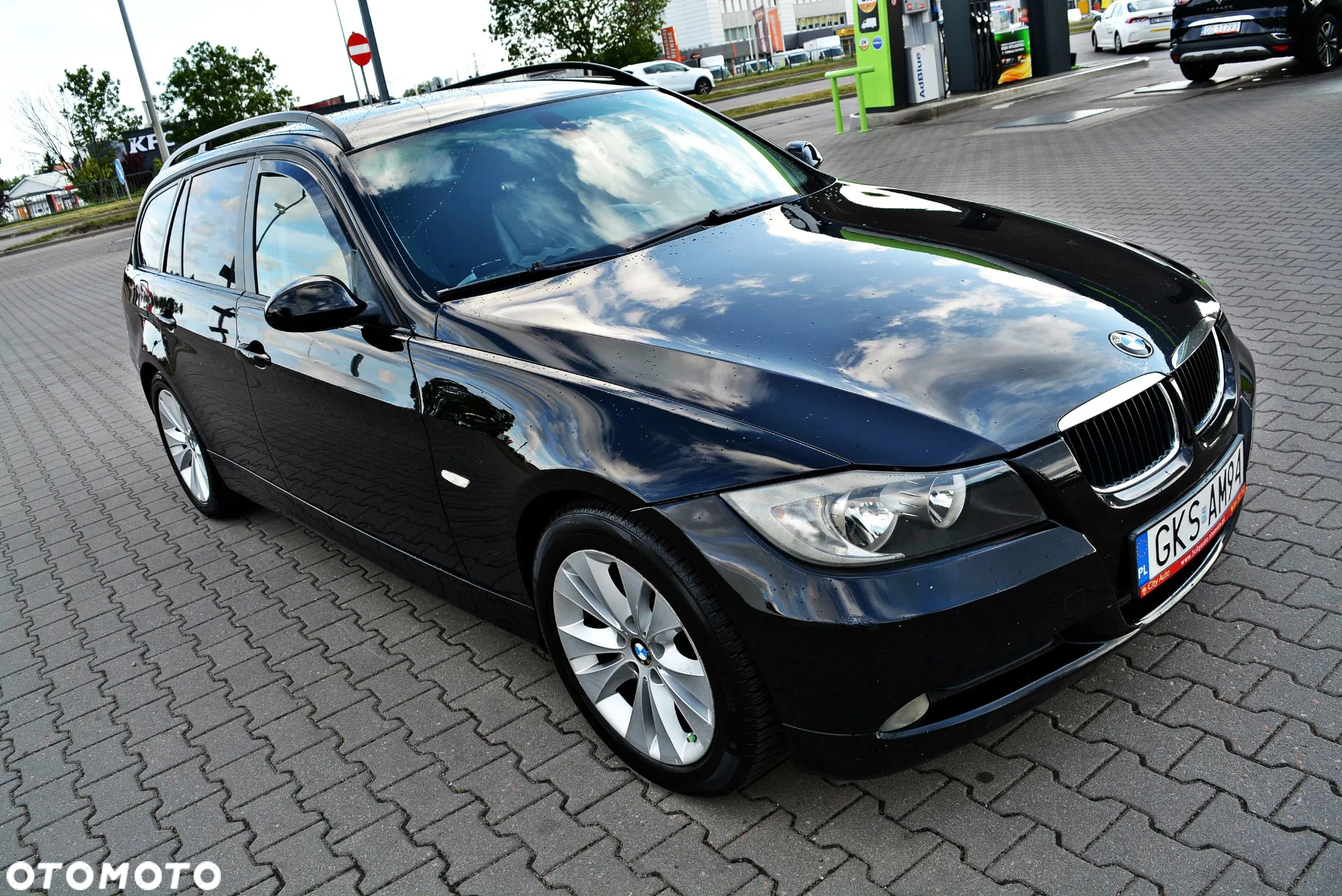 BMW Seria 3 320d DPF Touring Edition Fleet Sport - 2
