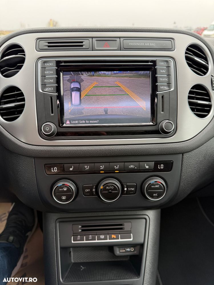 Volkswagen Tiguan 2.0 TDI SCR 4MOTION BlueMotion Technology DSG Lounge Sport & Style - 11