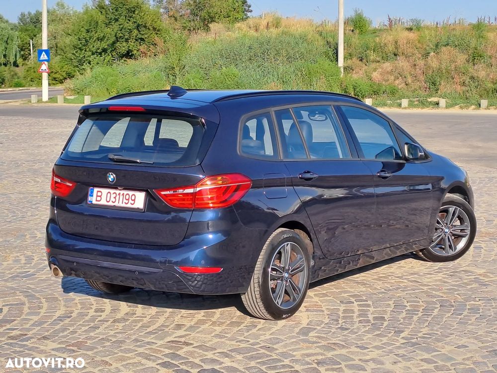 BMW Seria 2 216i Sport Line - 3