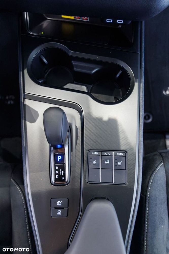 Lexus UX 300h Business - 39