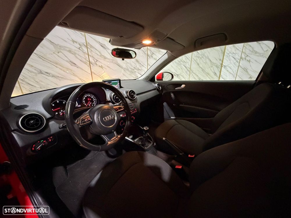 Audi A1 1.6 TDI Advance 99g - 8