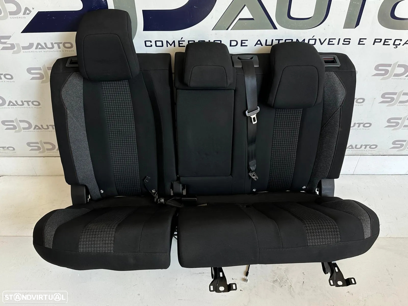 Conjunto Bancos - Peugeot 3008 II (2018) - 12