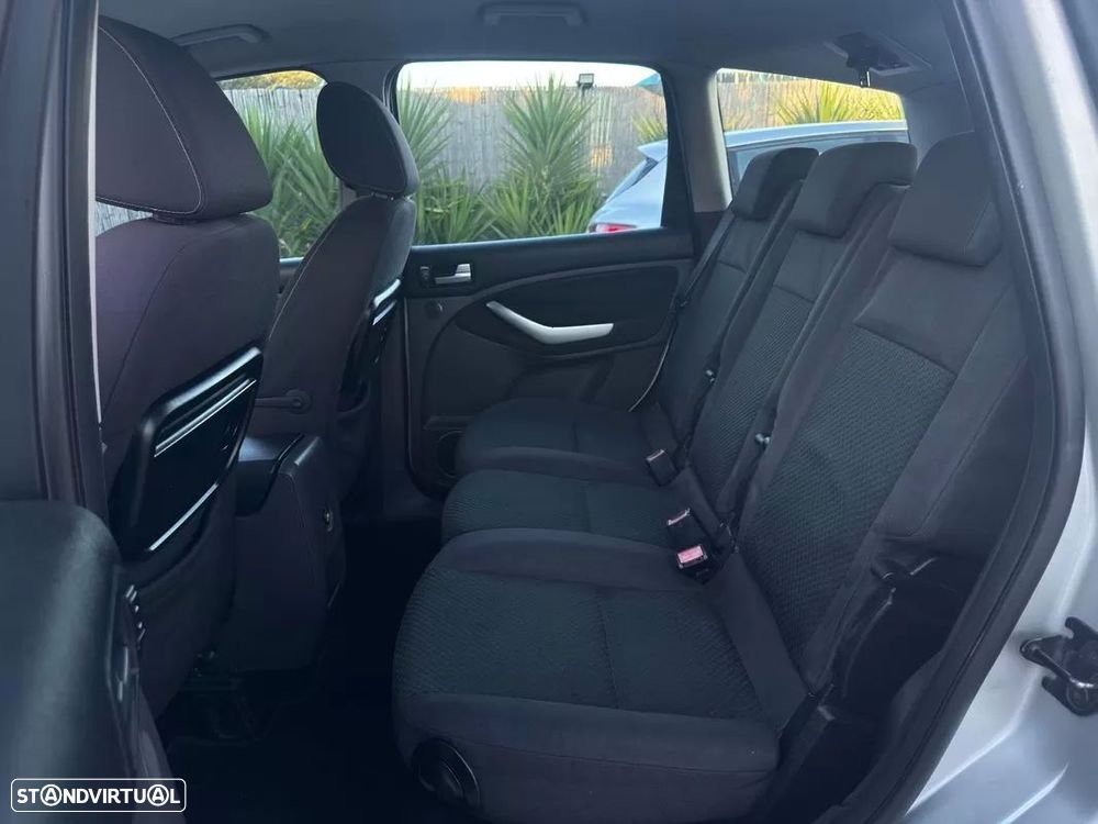 Ford C-Max 1.6 TDCi Titanium - 9