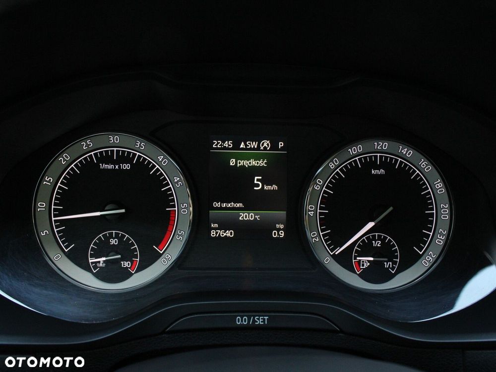 Skoda Karoq - 17