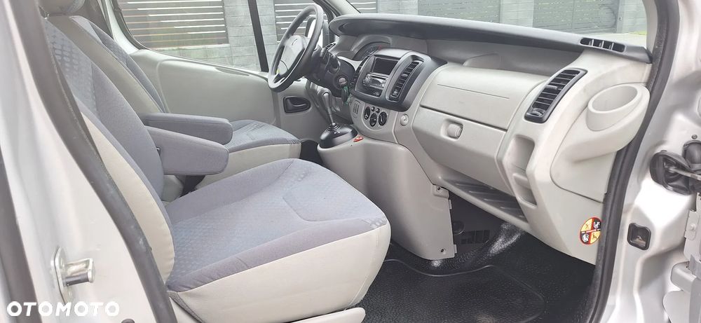 Renault Trafic - 7