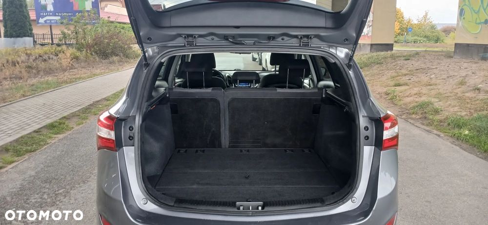Hyundai i30 - 12