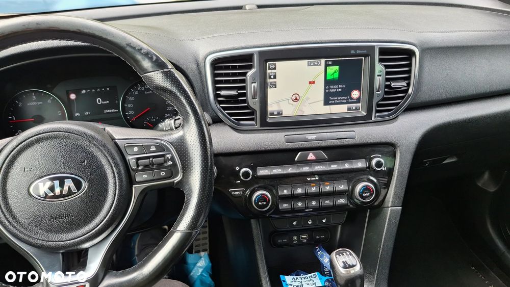 Kia Sportage 2.0 CRDI 4WD Attract - 24