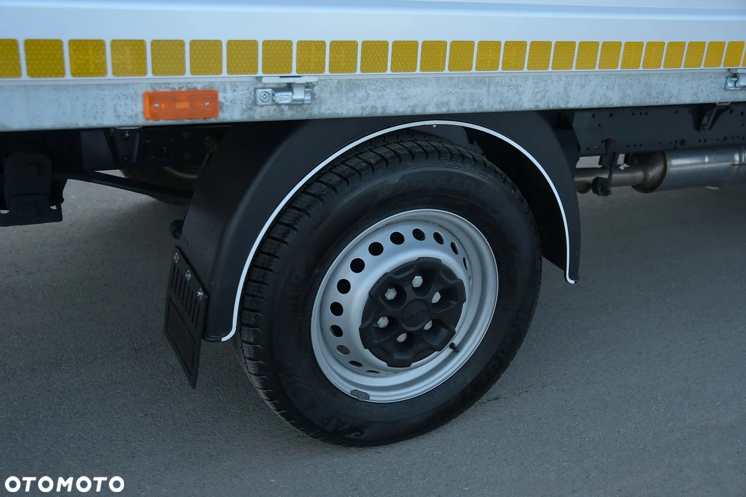 Iveco DAILY 35-180 3.0 Diesel 180KM * SKRZYNIA * HiMATIC * FULL BOGATE! * IDEALNY STAN! - 19