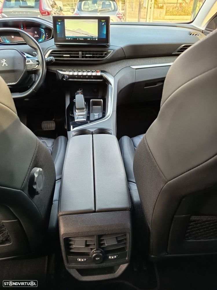 Peugeot 3008 1.6 Hybrid Allure Pack e-EAT8 - 16