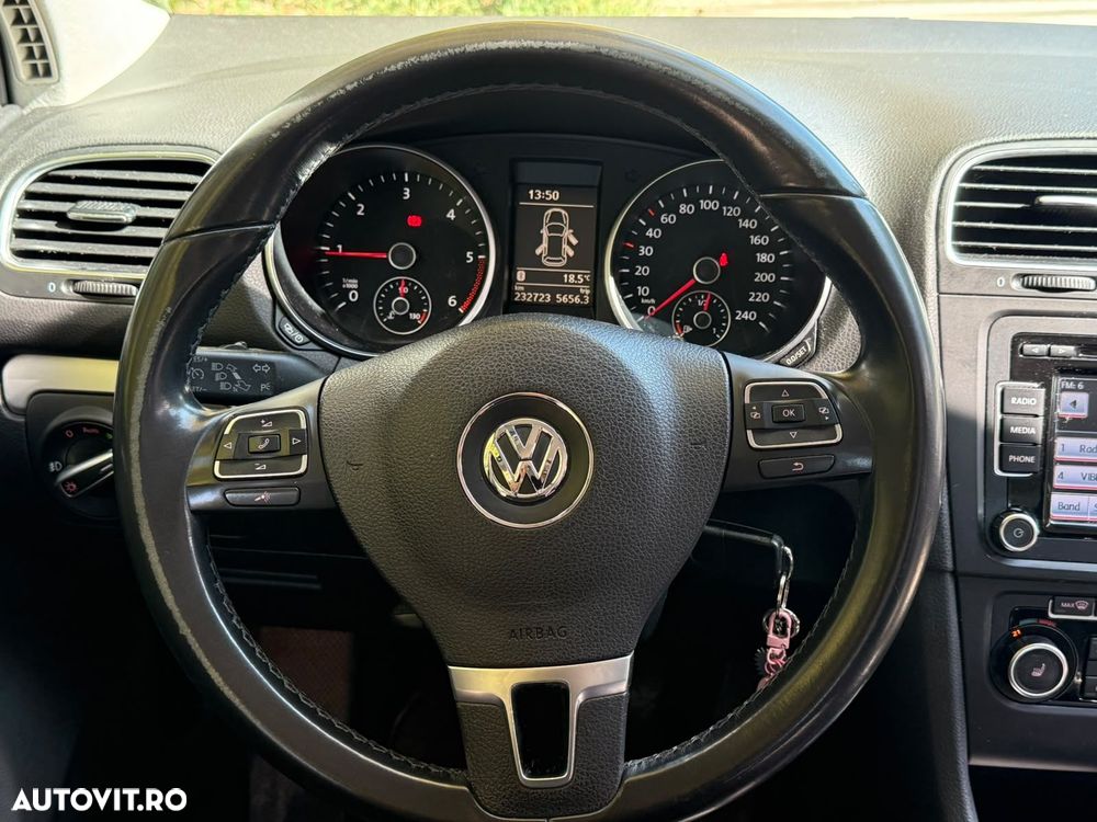 VOLKSWAGEN Golf 2012 — imagine 11