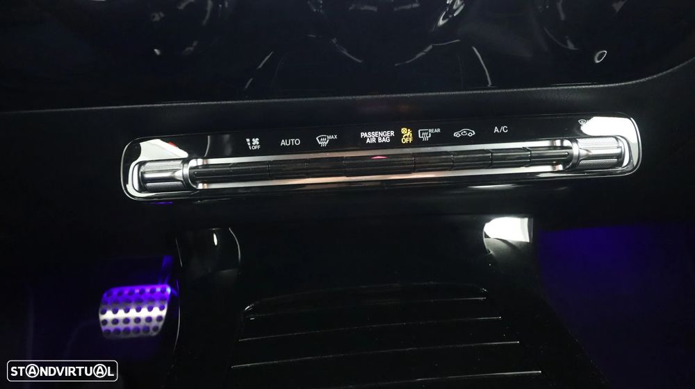 Mercedes-Benz A 200 Limousine d AMG Line Aut. - 24
