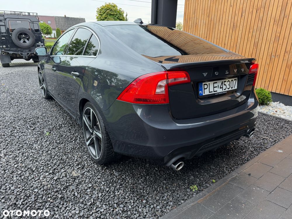 Volvo S60 D4 Geartronic Momentum - 16