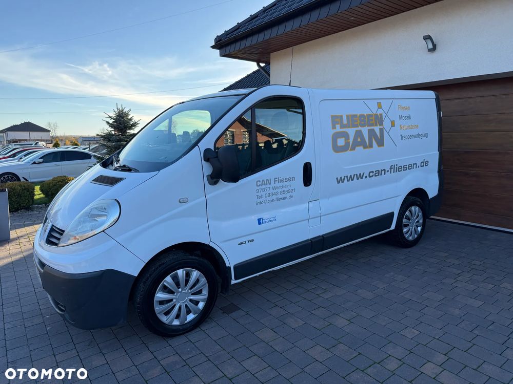 Renault Trafic - 16