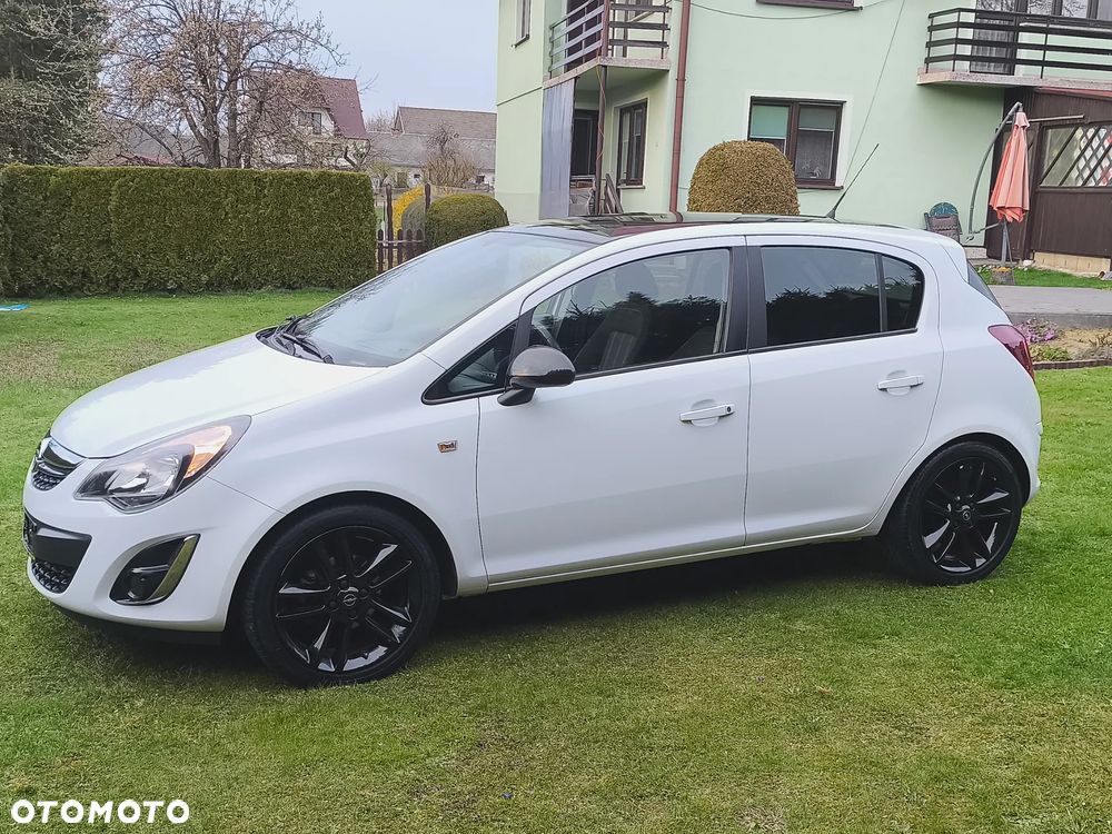 Opel Corsa 1.4 16V Color Edition - 3