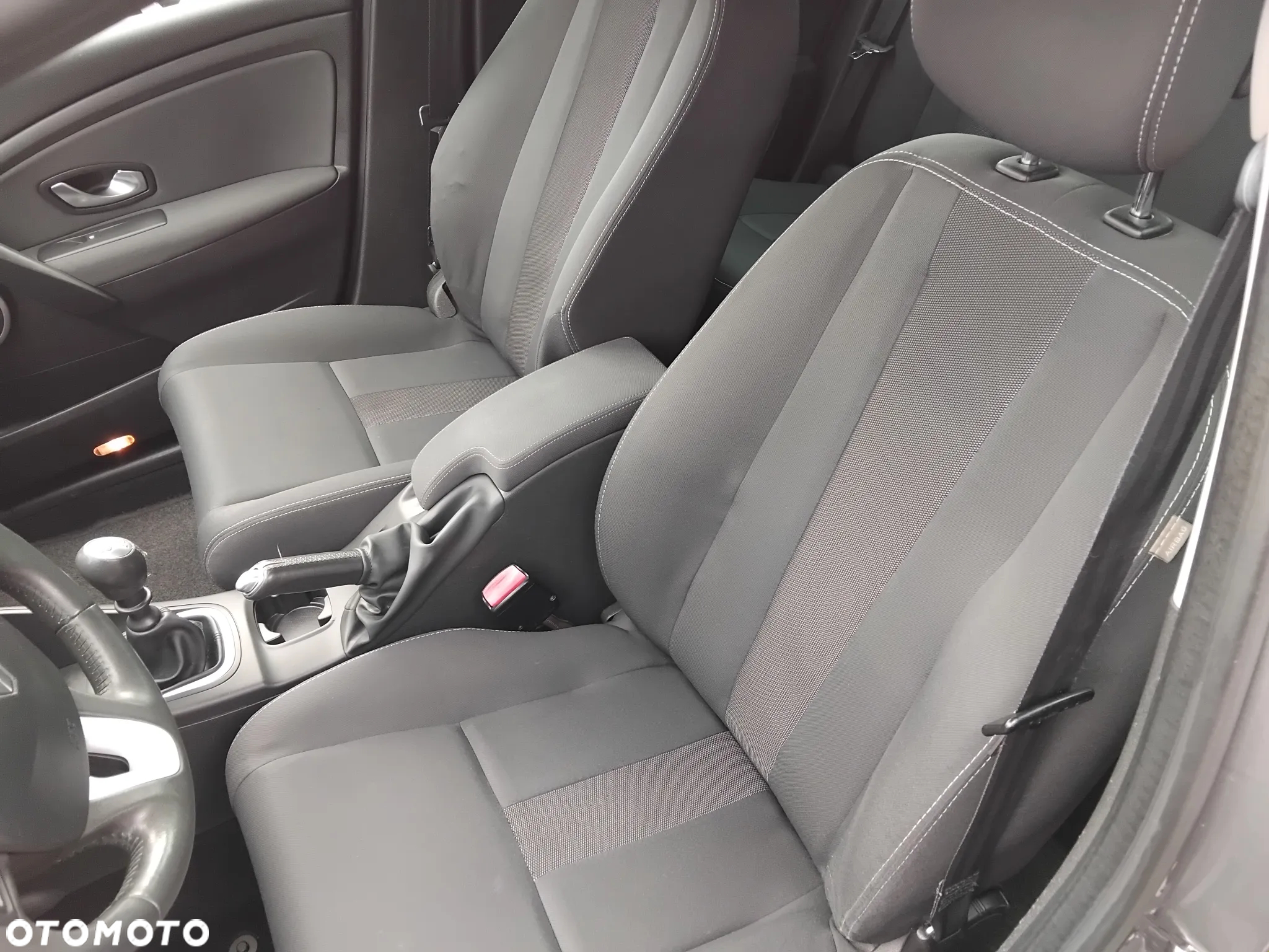Renault Megane 1.6 16V 110 Expression - 8