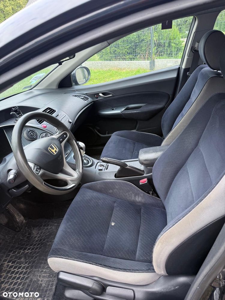 Honda Civic 1.8 Comfort - 6