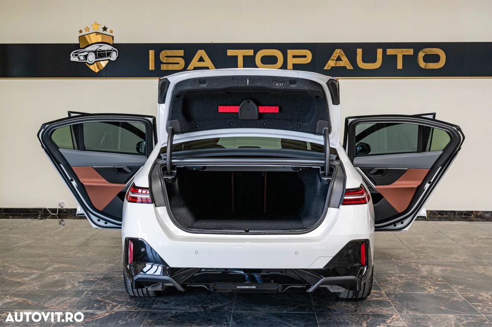 BMW i5 xDrive40 - 3