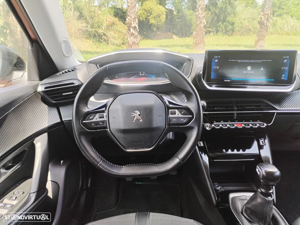 Peugeot 2008 1.2 PureTech Allure - 7