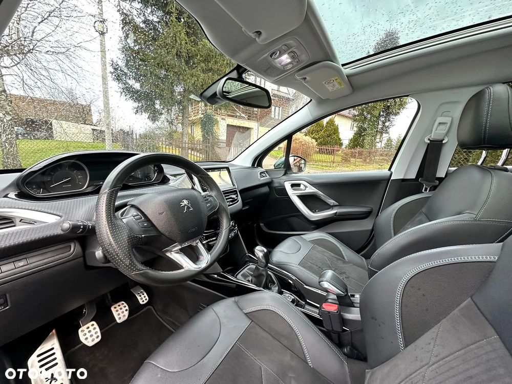 Peugeot 2008 PureTech 110 Stop&Start Crossway - 16