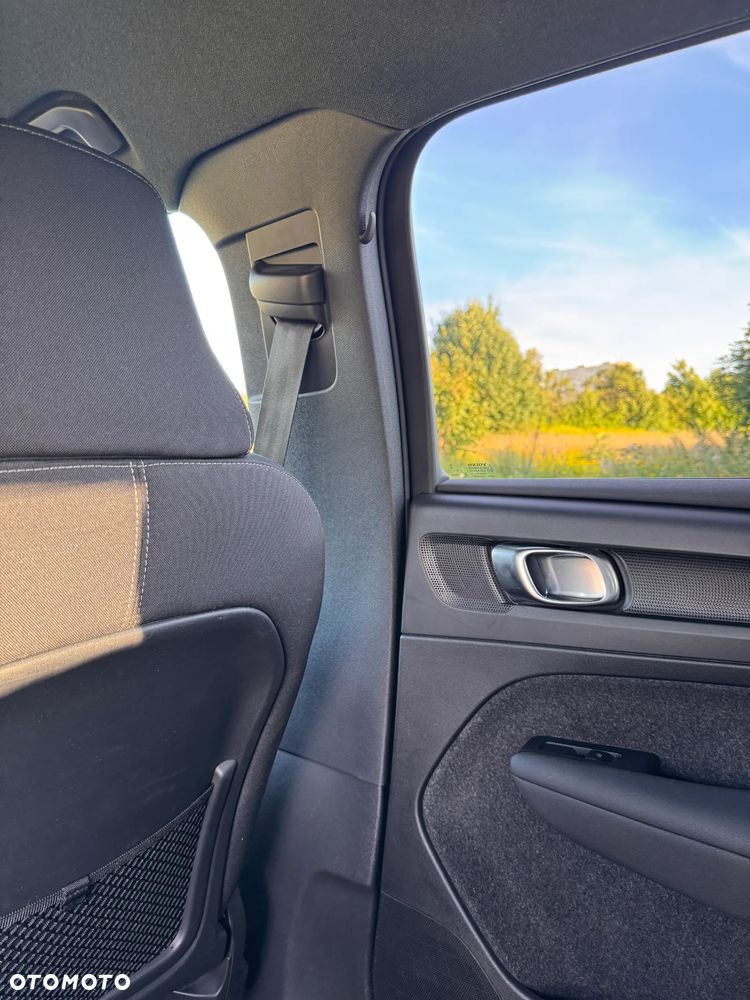 Volvo XC 40 B3 Core - 30