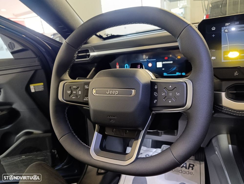 Jeep Compass - 15