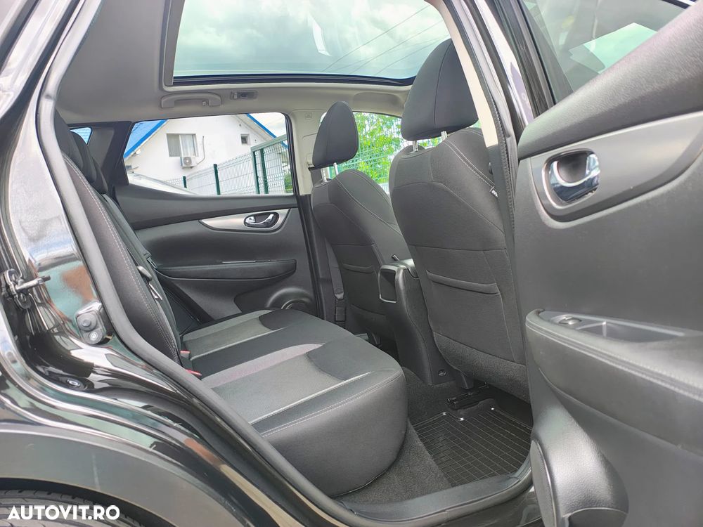 Nissan Qashqai 1.3 DIG-T DCT N-CONNECTA - 7