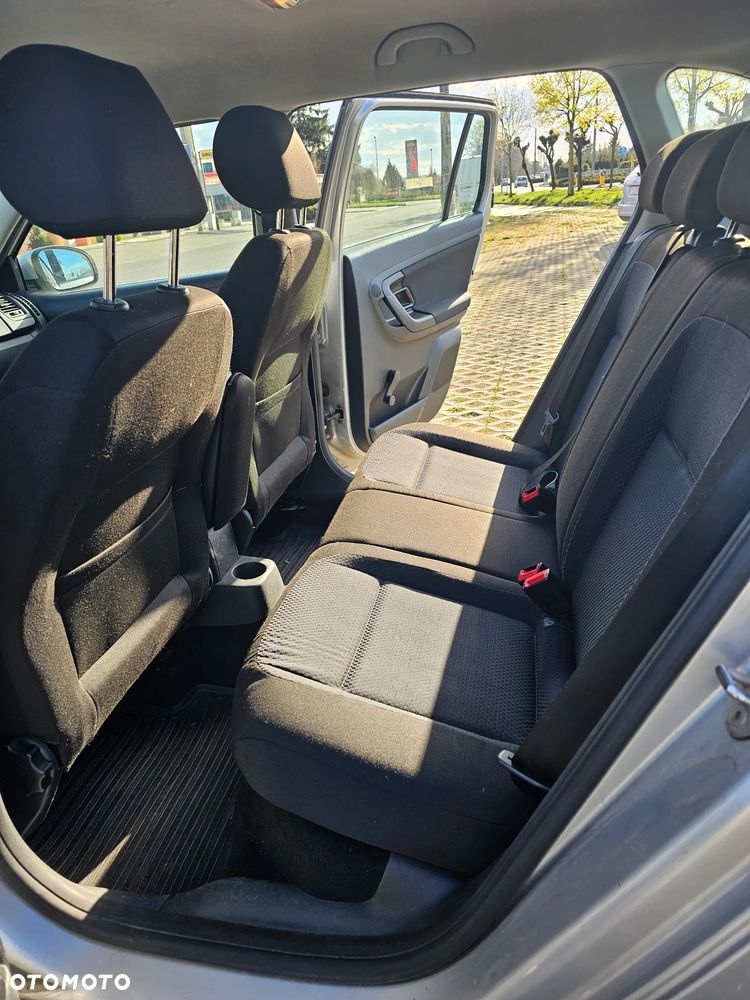 Skoda Fabia 1.4 16V Comfort - 12