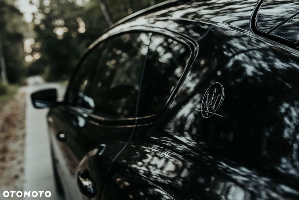 Maserati Levante - 2