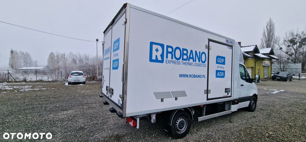 Mercedes-Benz Sprinter - 6