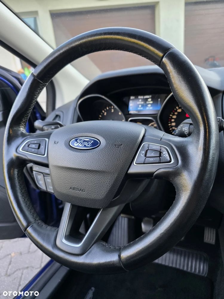 Ford Focus 2.0 TDCi Titanium ASS - 10